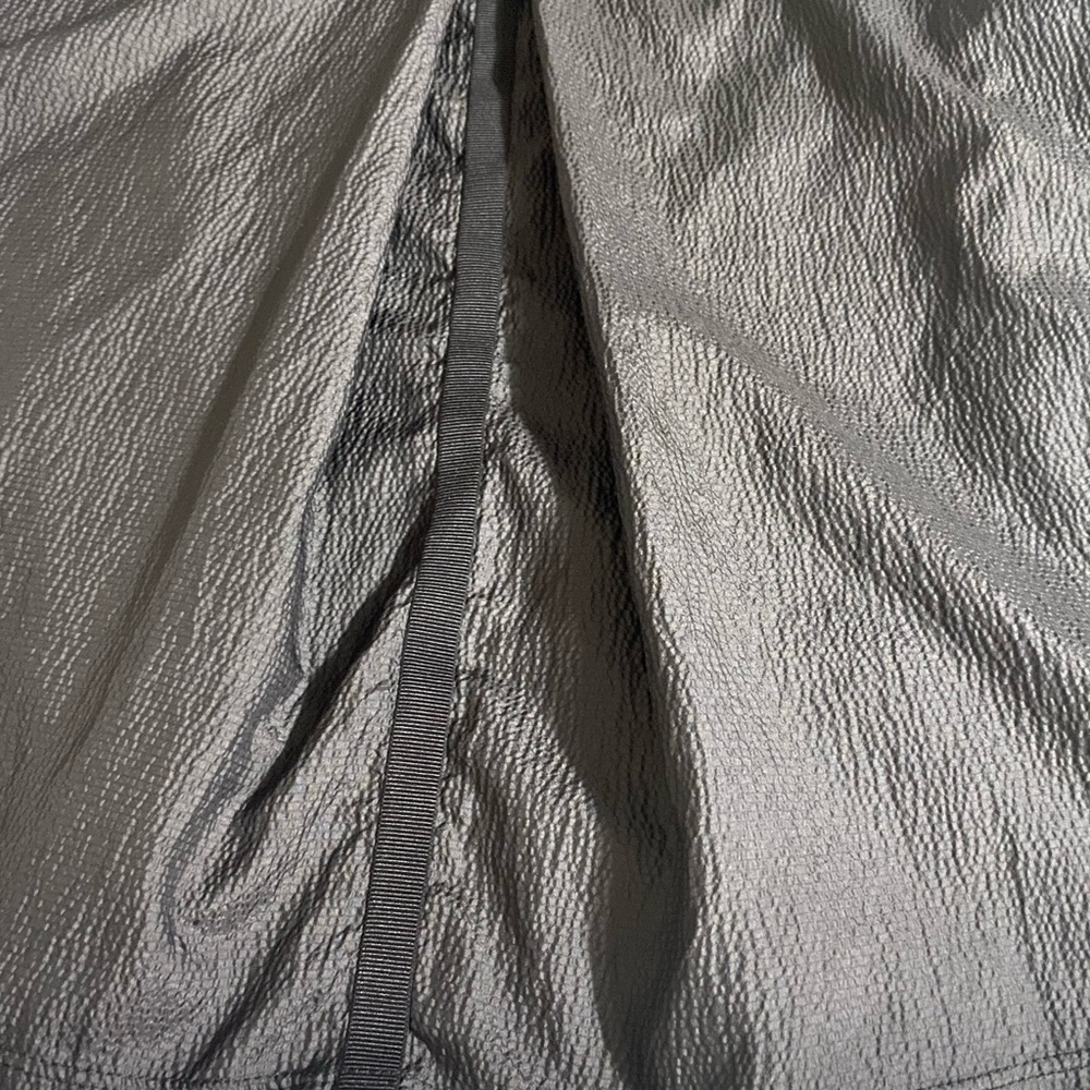 NWOT Unique Nike top - Picture 8 of 9